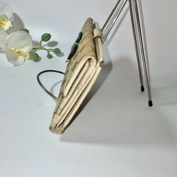 Gucci GG Logo Canvas Leather Trim Continental Wallet - Picture 5 of 15